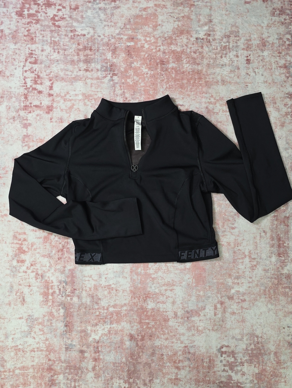 Fenty Beauty Black Cropped Long-Sleeve Zip-Front Athletic Top XL